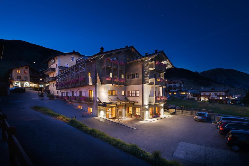 Hotel Marzia Ливиньо Екстериор снимка